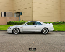 Load image into Gallery viewer, 1995 Nissan Skyline R33 GTS25T Type M *SOLD*