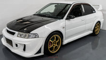 Load image into Gallery viewer, Mitsubishi EVO V *SOLD*