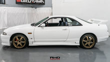 Load image into Gallery viewer, 1997 Nissan Skyline R33 GTS25T S2 *SOLD*