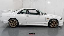 Load image into Gallery viewer, 1997 Nissan Skyline R33 GTS25T S2 *SOLD*