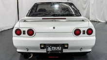 Load image into Gallery viewer, 1990 Nissan Skyline R32 GTST