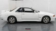 Load image into Gallery viewer, 1992 Nissan Skyline R32 GTST Type M *SOLD*