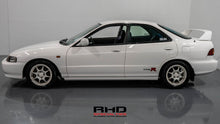 Load image into Gallery viewer, 1995 Honda Integra Type R DB8 *Sold*