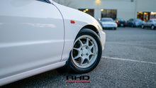 Load image into Gallery viewer, 1995 Honda Integra Type R DB8 *Sold*