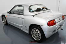 Load image into Gallery viewer, 1992 Honda Beat *Sold*