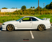 Load image into Gallery viewer, 1995 Nissan Skyline R33 GTR *Sold*