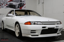Load image into Gallery viewer, 1992 Nissan Skyline GTR *SOLD*