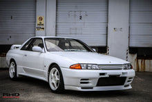 Load image into Gallery viewer, 1992 Nissan Skyline GTR *SOLD*