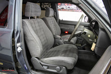 Load image into Gallery viewer, 1990 Toyota Hilux Surf *SOLD*