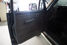 Load image into Gallery viewer, 1991 Nissan Patrol *SOLD*