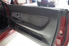 Load image into Gallery viewer, 1989 Nissan Skyline R32 GTST *SOLD*