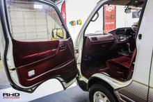 Load image into Gallery viewer, 1990 Toyota Hiace Super Custom Limited *SOLD*