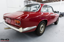 Load image into Gallery viewer, 1964 Alfa Romeo Giulia Sprint GT *SOLD*