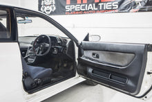 Load image into Gallery viewer, 1992 Nissan Skyline GTR *SOLD*