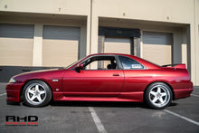 Load image into Gallery viewer, 1994 Nissan Skyline R33 GTS25T *SOLD*