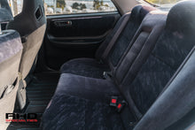 Load image into Gallery viewer, 1994 Honda Integra SI *SOLD*