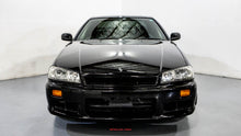 Load image into Gallery viewer, 1998 Nissan Skyline GTT
