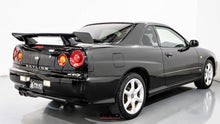 Load image into Gallery viewer, 1998 Nissan Skyline GTT
