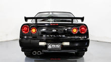 Load image into Gallery viewer, 1998 Nissan Skyline GTT
