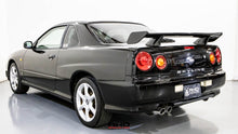 Load image into Gallery viewer, 1998 Nissan Skyline GTT
