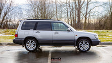 Load image into Gallery viewer, 1997 Subaru Forester
