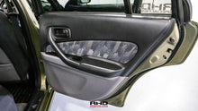 Load image into Gallery viewer, 1998 Nissan Skyline Sedan *SOLD*

