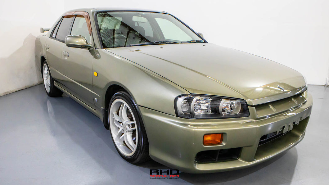1998 Nissan Skyline Sedan *SOLD*