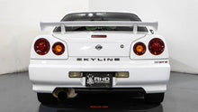 Load image into Gallery viewer, 1998 Nissan Skyline GTT *SOLD*
