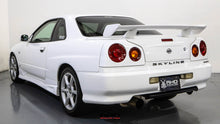 Load image into Gallery viewer, 1998 Nissan Skyline GTT *SOLD*
