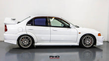 Load image into Gallery viewer, 1998 Mitsubishi Lancer Evolution V
