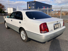 Load image into Gallery viewer, Toyota Crown Majesta (EST. Landing December)
