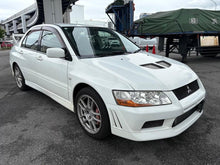 Load image into Gallery viewer, Mitsubishi Lancer Evo 7 GSR (ETA: Landing June)

