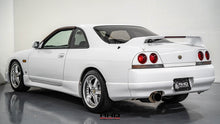 Load image into Gallery viewer, 1997 Nissan Skyline GTS25T *SOLD*
