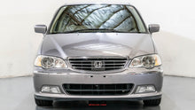 Load image into Gallery viewer, 2000 Honda Odyssey
