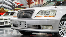 Load image into Gallery viewer, 2000 Toyota Crown V8
