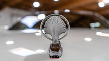 Load image into Gallery viewer, 1997 Nissan Cima
