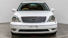 Load image into Gallery viewer, 2001 Toyota Celsior
