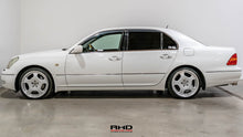 Load image into Gallery viewer, 2001 Toyota Celsior
