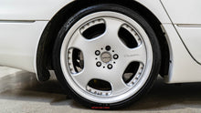 Load image into Gallery viewer, 2001 Toyota Celsior
