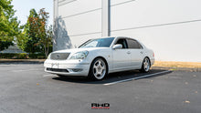 Load image into Gallery viewer, 2001 Toyota Celsior
