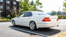 Load image into Gallery viewer, 2001 Toyota Celsior
