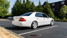 Load image into Gallery viewer, 2001 Toyota Celsior
