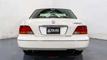 Load image into Gallery viewer, 1998 Honda Legend
