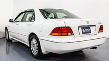 Load image into Gallery viewer, 1998 Honda Legend
