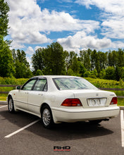Load image into Gallery viewer, 1998 Honda Legend
