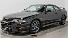 Load image into Gallery viewer, 1995 Nissan Skyline GTS25T *SOLD*
