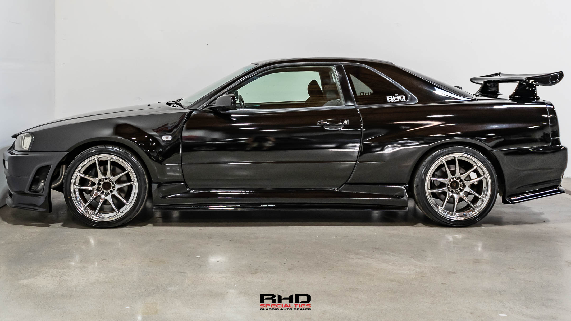 1999 Nissan Skyline JDM car for sale — photo 4 of 21