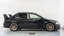 Load image into Gallery viewer, 2001 Mitsubishi Lancer Evolution VII *Reserved*

