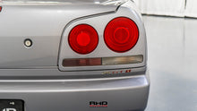 Load image into Gallery viewer, 1998 Nissan Skyline GTT Sedan *SOLD*
