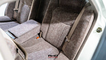 Load image into Gallery viewer, 1999 Nissan Cima V8
